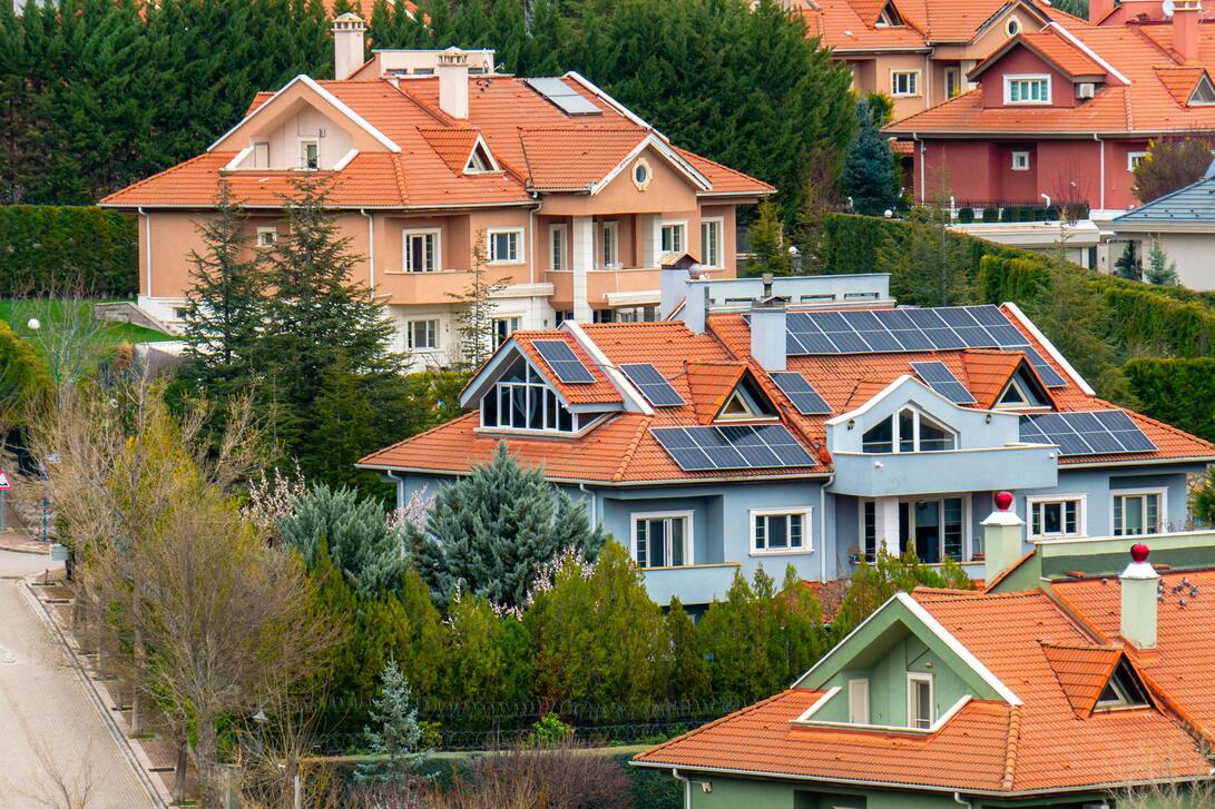 Comparing Solar Loans, Leases, and PPAs for Boston Homeowners